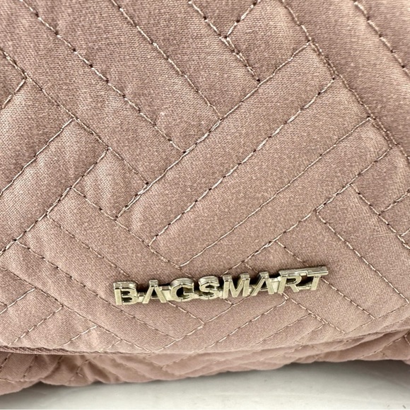 Bagsmart Atlas Hanging Organizer Makeup Toiletry Travel Case Pale Pink Rose New - Picture 6 of 14